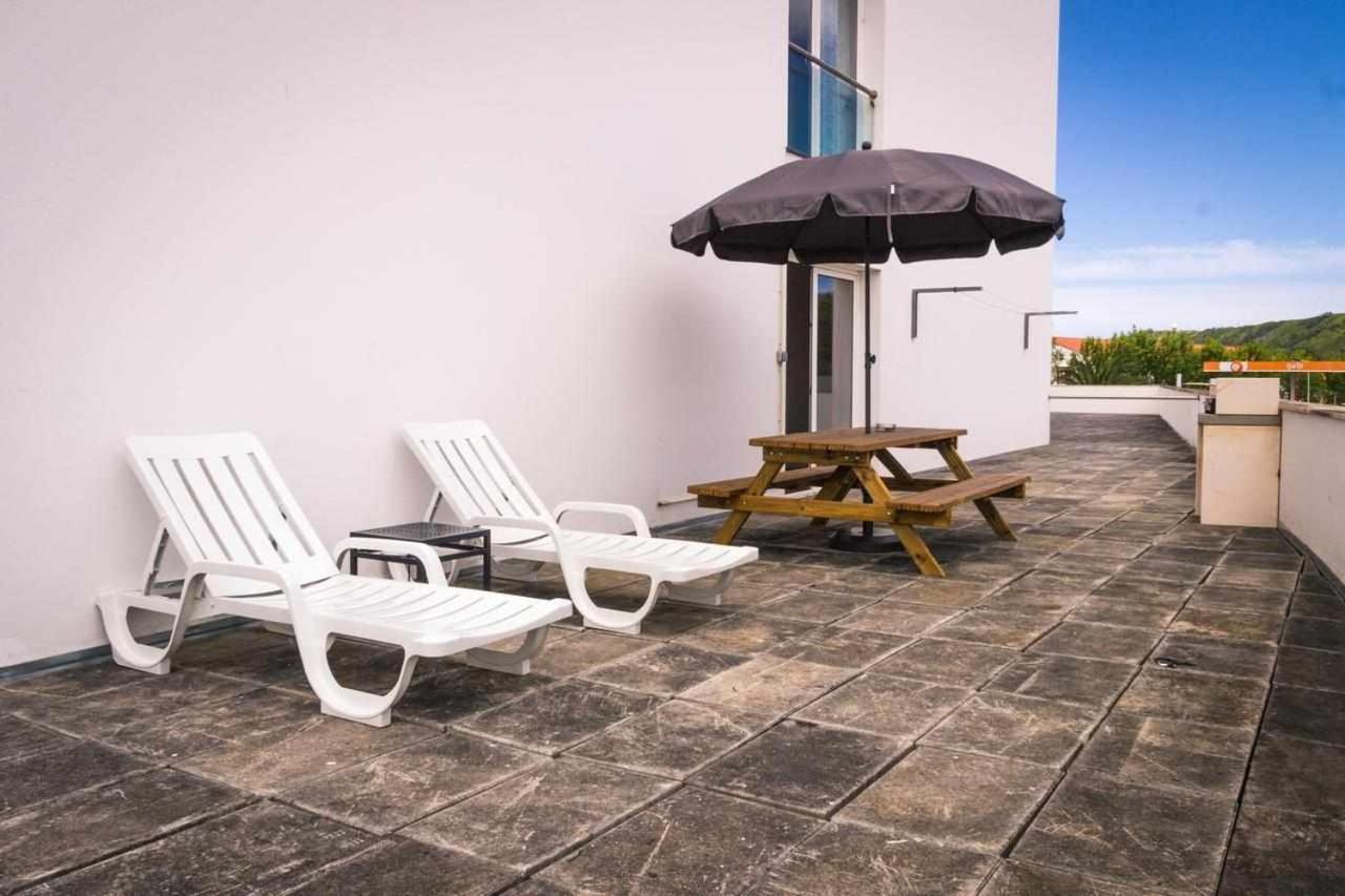 Downtown Praia Da Vitoria Al Экстерьер фото
