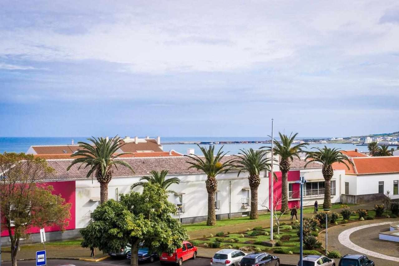 Downtown Praia Da Vitoria Al Экстерьер фото